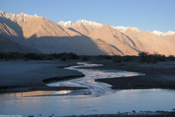 Nouveau raid moto en Himalaya – Le Mustang Légendaire