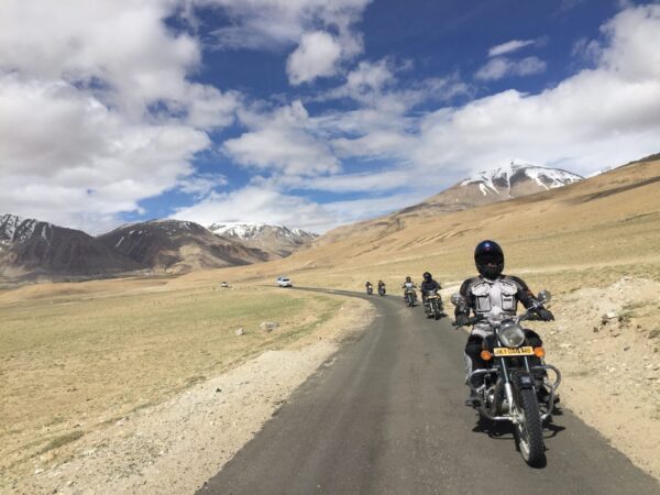Dans les coulisses d&rsquo;Auto Moto en Himalaya
