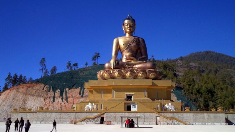 autre statue bhoutannaise
