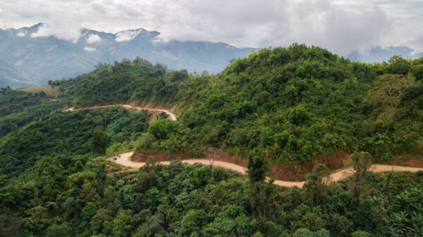 The Mae Hong Son Loop by Motorbike: Route, Stops and Riding Tips