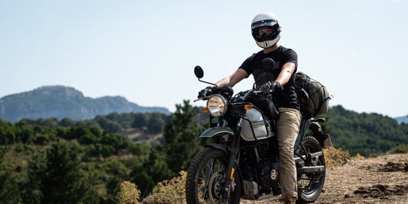 road trip moto sardaigne