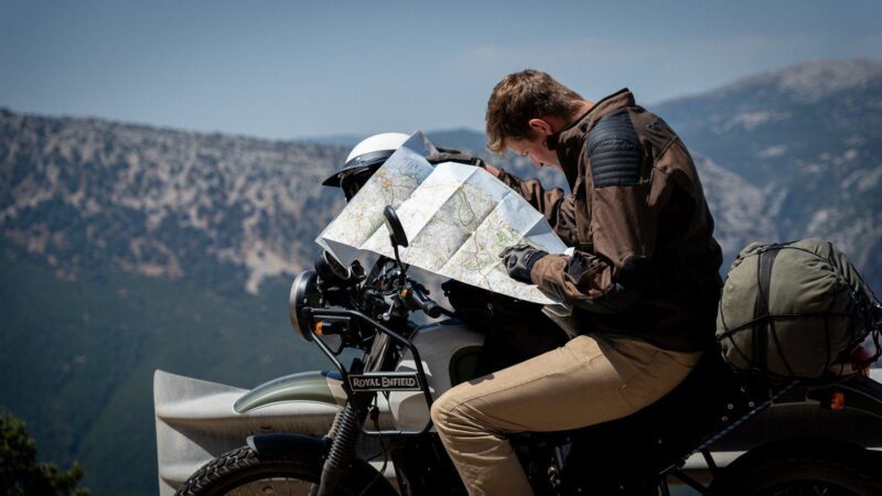circuit moto en sardaigne