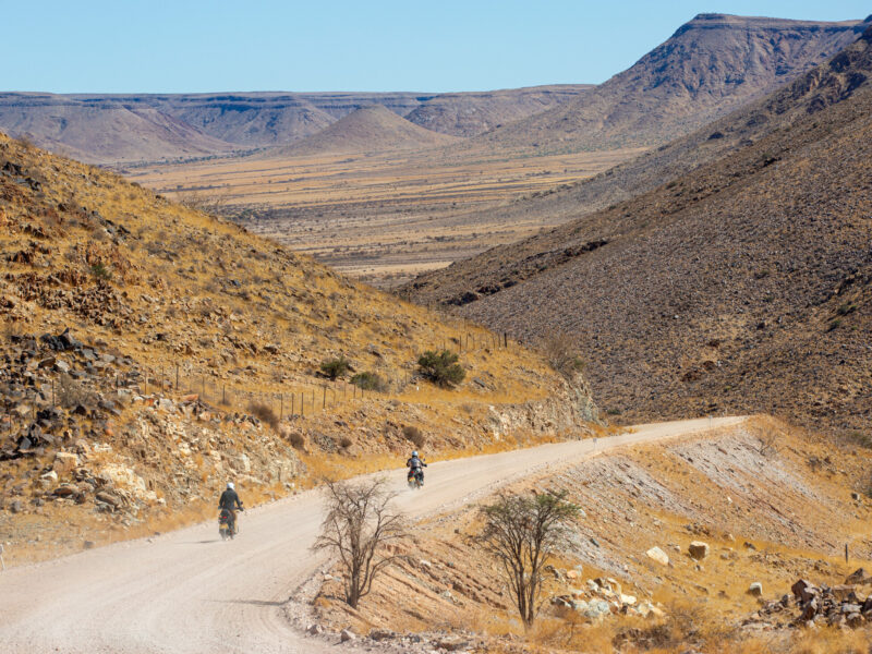 Tracks in Namibian lands, stage 1