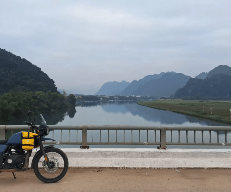 Hue - Khe Sanh 