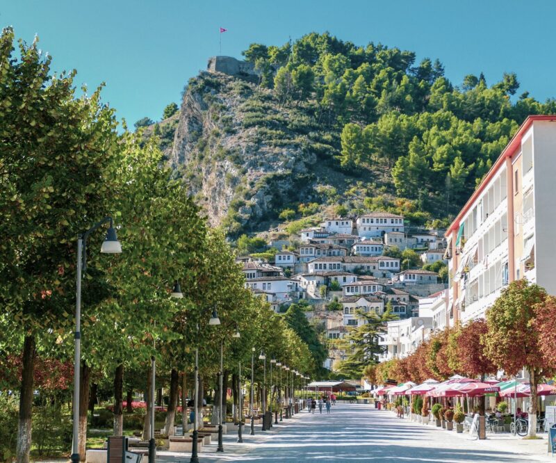 Gjirokastër → Vallée de Devoll