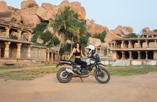 Mustang: the Legendary Expedition – Nata On The Road