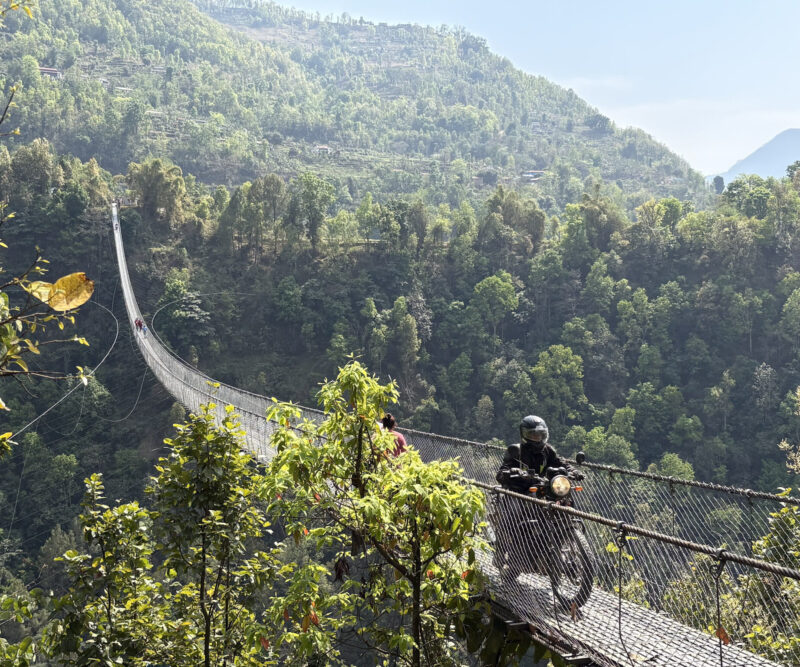Tansen - Tatopani (1220 m)