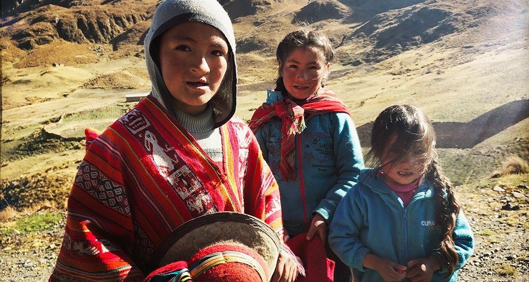 enfant quechua perou